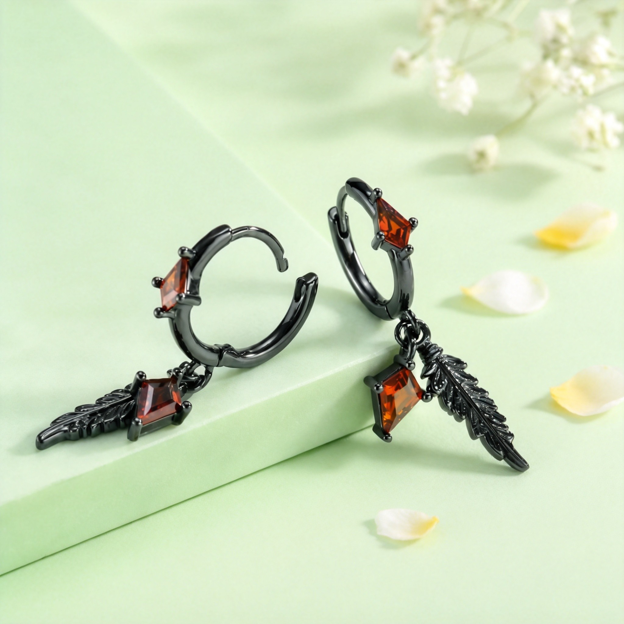 Anting-anting Huggie Hoop CZ R - Women'S Fashion Edgy ulasan dan harga